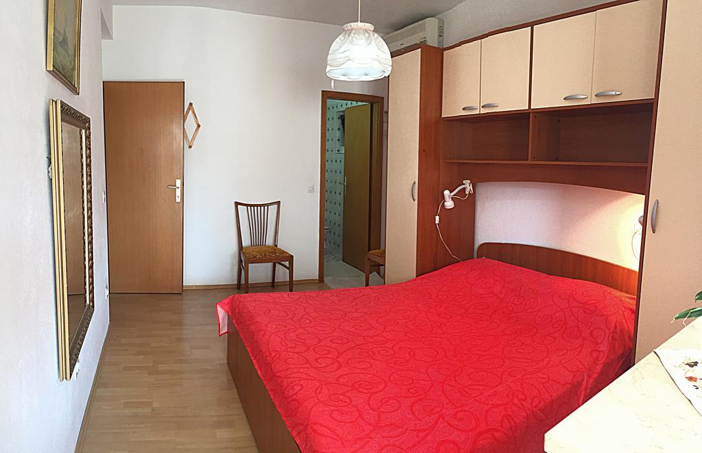 Apartments Bilic Nemira Omiš Exterior foto
